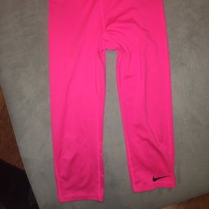 Cropped Youth Nike leggings